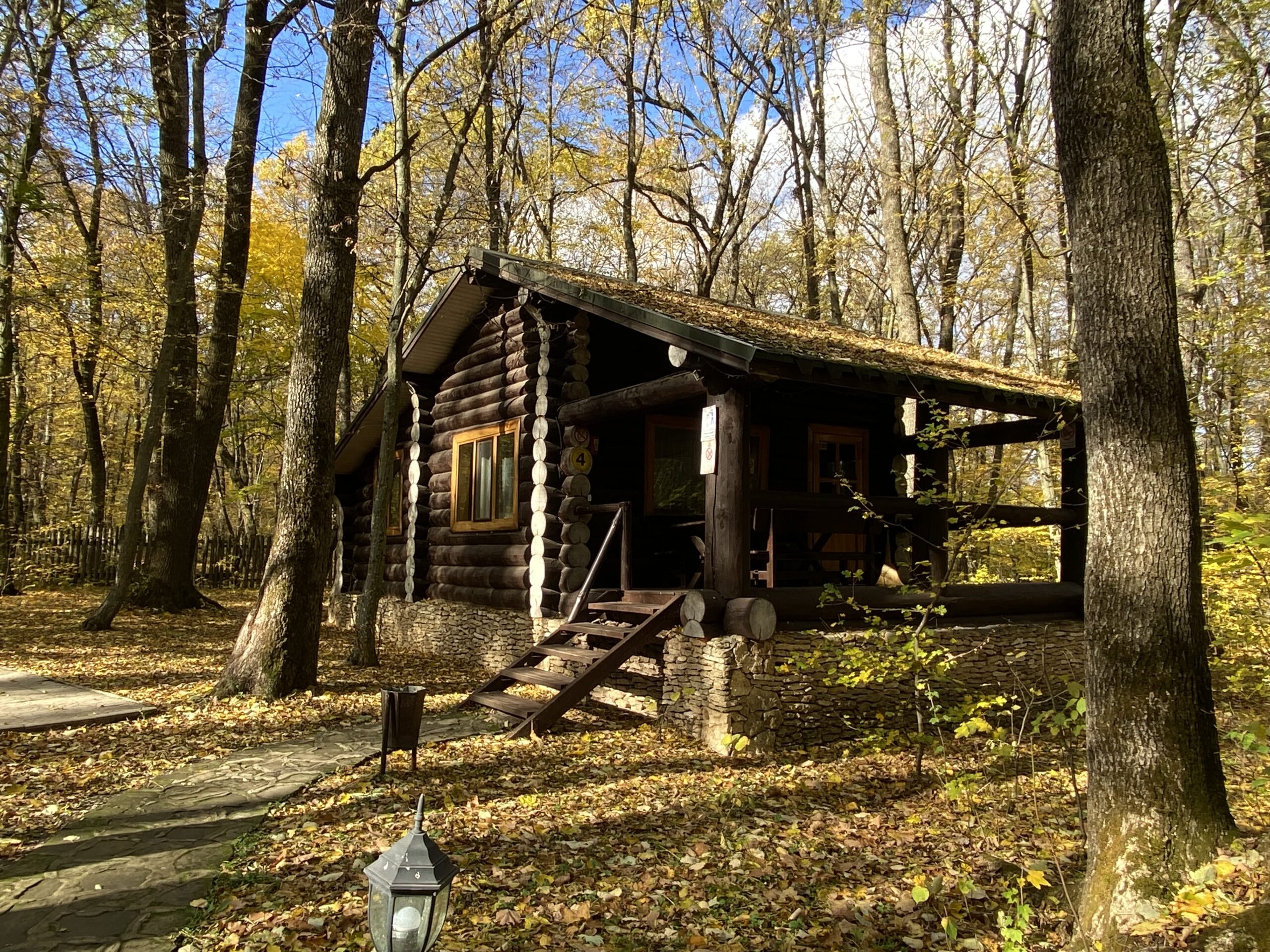 cabana-4_1 Cabana №4 „Rădăcini” - imagine 1